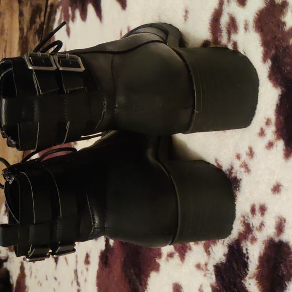 Rampage Kellin Booties - Picture 5 of 9